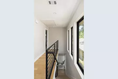 1401 E 3rd Street #1, Austin, TX 78702 - Photo 38