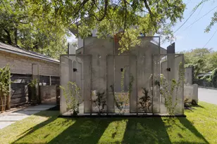 1401 E 3rd St, Austin, TX 78702 - Photo 6