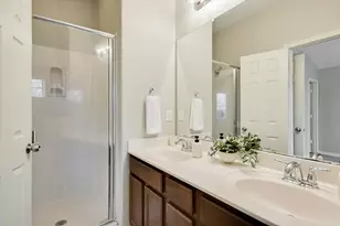 1310 W Parmer Ln, Austin, TX 78727 - Photo 18