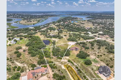 2121 Camino Way, Canyon Lake, TX 78133 - Photo 18