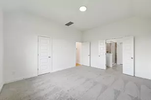 1012 Universal Dr, Hutto, TX 78634 - Photo 20