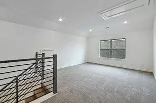 1012 Universal Dr, Hutto, TX 78634 - Photo 16