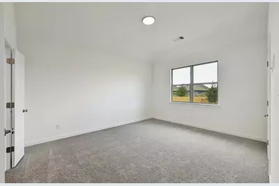 1012 Universal Drive, Hutto, TX 78634 - Photo 18