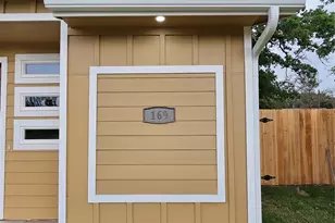 169 Chickasaw, Smithville, TX 78957 - Photo 2