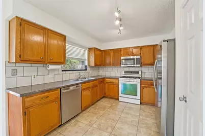 1407 Deer Ledge Trail, Cedar Park, TX 78613 - Photo 14