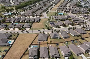 1205 Knowles Dr, Hutto, TX 78634 - Photo 34