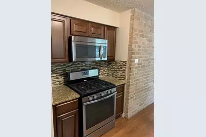 704 Chestnut Crossing, Cedar Park, TX 78613 - Photo 4