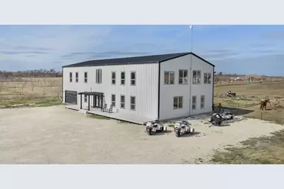 735 County Road 304, Jarrell, TX 76537 - Photo 34