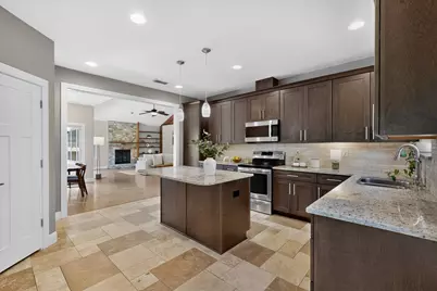 9202 Amberwood Cove, Austin, TX 78759 - Photo 10