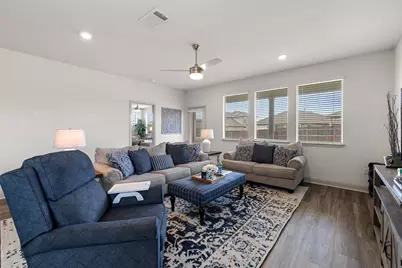 16401 Coratina Drive, Pflugerville, TX 78660 - Photo 2