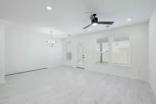 13213 Nancy Reagan St, Manor, TX 78653 - Photo 4