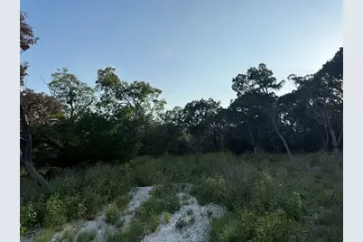 18801 Lake Crest Drive, Jonestown, TX 78645 - Photo 8