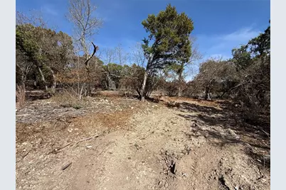 18801 Lake Crest Drive, Jonestown, TX 78645 - Photo 18