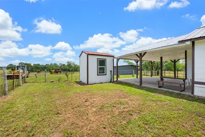 2515 Highway 21 W, Dale, TX 78616 - Photo 32