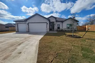 819 Eagle Cross Cv, Salado, TX 76571 - Photo 1