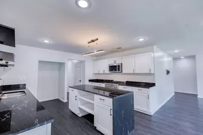 6202 Carnation Terrace, Austin, TX 78741 - Photo 10