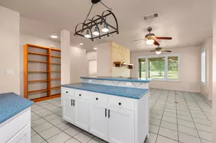 913 Co Rd 220, Florence, TX 76527 - Photo 6