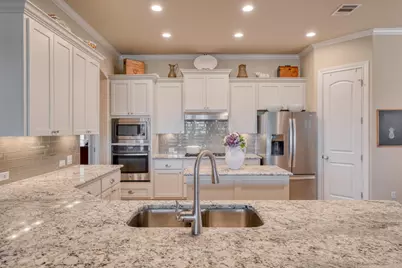 3204 Venezia View, Leander, TX 78641 - Photo 6