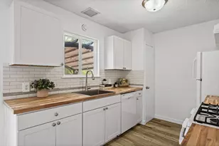 2808 Dillion Hill Dr, Austin, TX 78745 - Photo 14