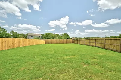 106 N Richland Drive, Lockhart, TX 78644 - Photo 18