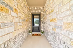 114 Fortuna Ct, Liberty Hill, TX 78642 - Photo 8