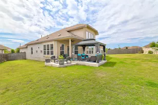 114 Fortuna Ct, Liberty Hill, TX 78642 - Photo 6