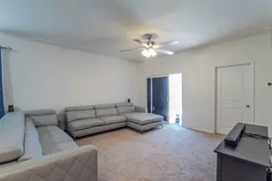 298 Shiro Dr, Kyle, TX 78640 - Photo 2