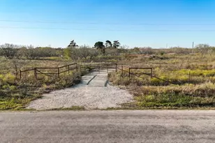 115 Spanish Oak Rd, Dale, TX 78616 - Photo 1