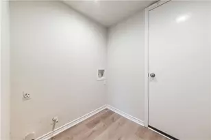 3901 Skipton Dr, Austin, TX 78727 - Photo 6