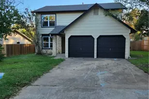 3901 Skipton Dr, Austin, TX 78727 - Photo 2