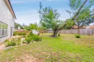 3901 Skipton Dr, Austin, TX 78727 - Photo 20