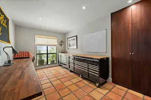 6206 Highland Hills Dr, Austin, TX 78731 - Photo 28