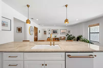 6206 Highland Hills Drive, Austin, TX 78731 - Photo 16