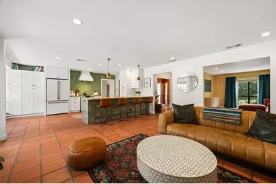 6206 Highland Hills Drive, Austin, TX 78731 - Photo 2