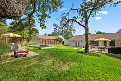 6206 Highland Hills Drive, Austin, TX 78731 - Photo 34