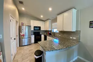 149 Red Sun Dr, Kyle, TX 78640 - Photo 4