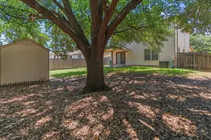 5108 N Hearsey Dr, Austin, TX 78744 - Photo 16