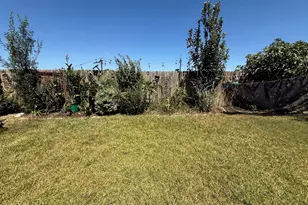 617 Ibis Falls Loop, Jarrell, TX 76537 - Photo 6