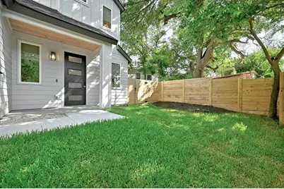 2405 E 11th Street #2, Austin, TX 78702 - Photo 6