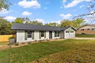 3506 Colmenero Cir, Austin, TX 78741 - Photo 2