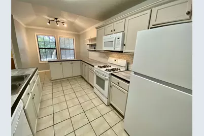 140 Llama Loop, Kyle, TX 78640 - Photo 10