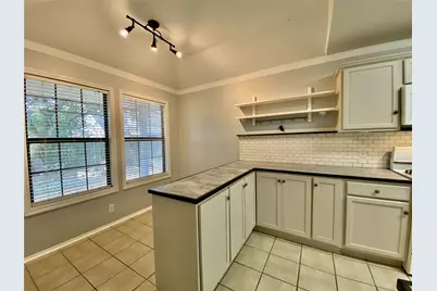 140 Llama Loop, Kyle, TX 78640 - Photo 8