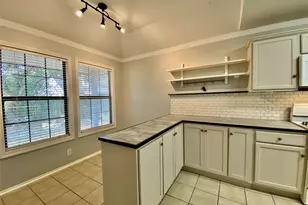 140 Llama Loop, Kyle, TX 78640 - Photo 8