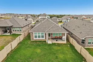 109 Big Pne Crk Ln, Bastrop, TX 78602 - Photo 36