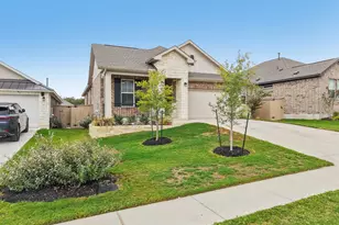 109 Big Pne Crk Ln, Bastrop, TX 78602 - Photo 4