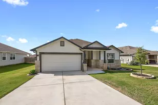413 Hunter Loop, Bertram, TX 78605 - Photo 2