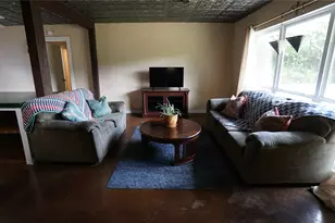 1808 Wildrose Dr, Austin, TX 78721 - Photo 2