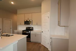 4613 Lava Is Dr, Austin, TX 78747 - Photo 2