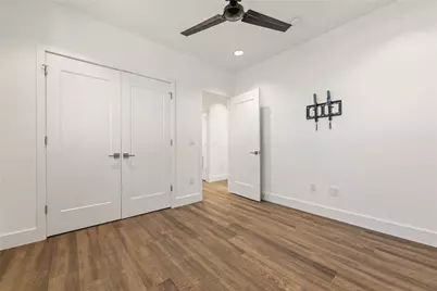 408 W 38 1/2 Street #3, Austin, TX 78705 - Photo 20
