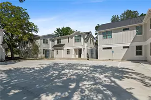 408 W 38 1/2 St, Austin, TX 78705 - Photo 38